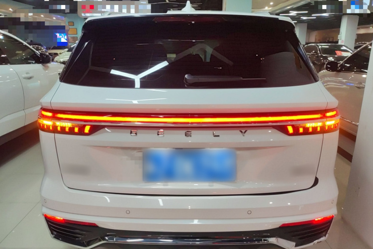 吉利汽车 星越L 2024款 2.0TD DCT EVO两驱长风版车身外观6