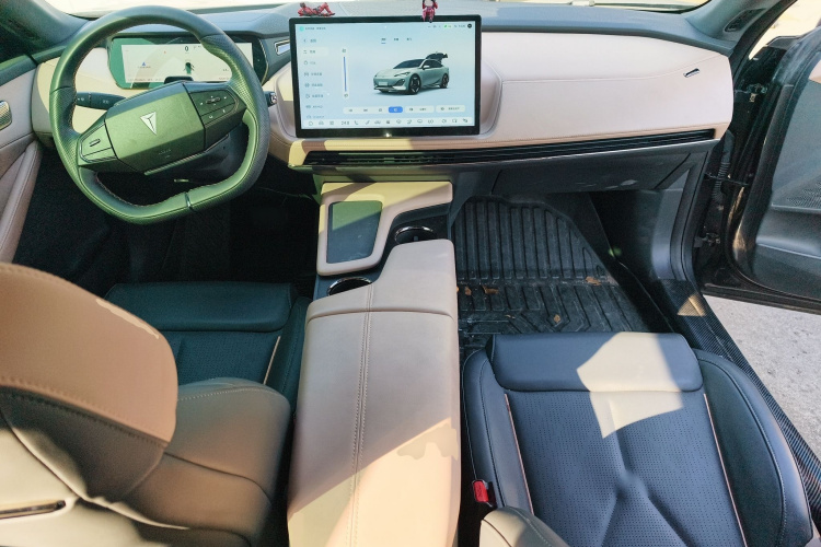 深蓝汽车 深蓝SL03 2022款 515纯电版中控内饰12