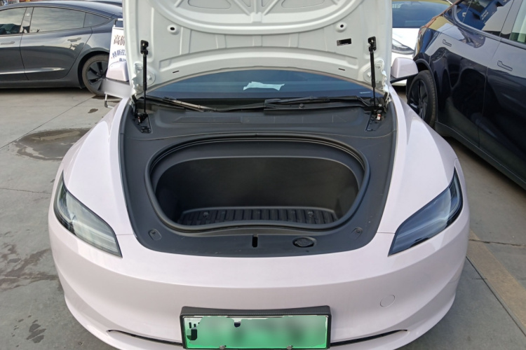 特斯拉 Model 3 2023款 后轮驱动版局部细节24