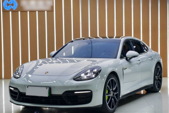 保时捷 Panamera新能源 2023款 Panamera 4 E-Hybrid 铂金版 2.9T