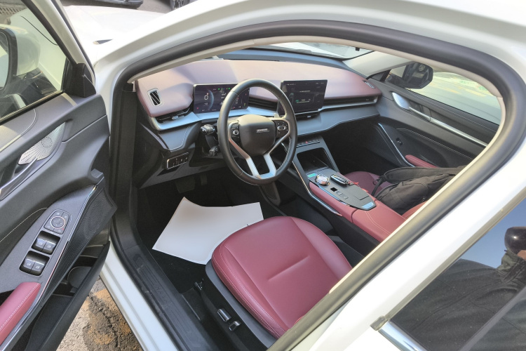 哈弗H6 2022款 第三代 1.5T 自动两驱Max中控内饰20