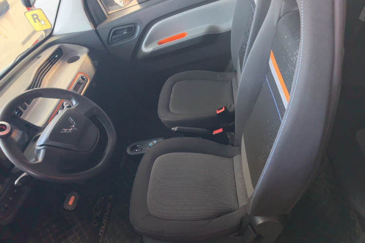 五菱汽车 宏光MINIEV 2022款 自在款 三元锂中控内饰19