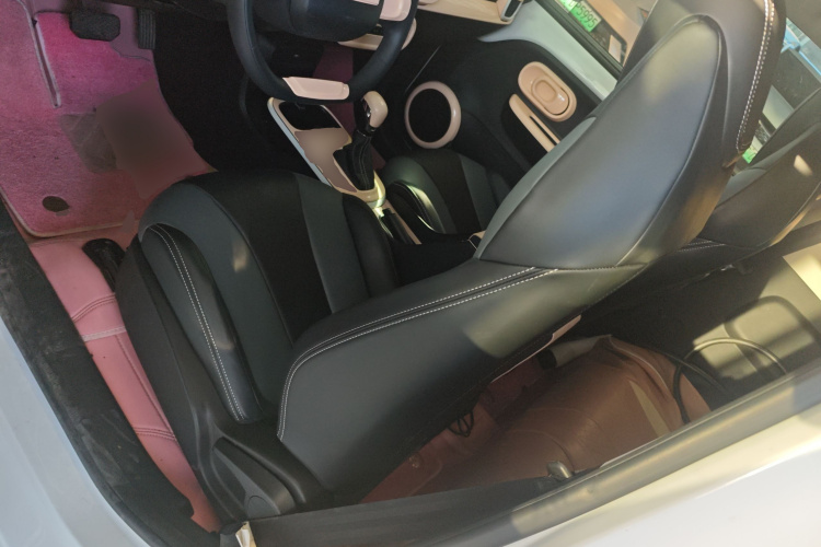 荣威 科莱威CLEVER 2022款 311km元气啵啵版中控内饰19