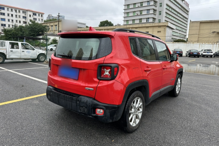 Jeep 自由侠 2016款 1.4T 自动高能版车身外观6003