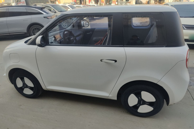 长安启源 长安Lumin 2022款 210km 香甜款车身外观4