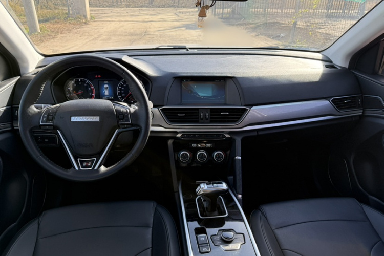 哈弗H6 2018款 红标 运动版 1.5T 自动两驱精英型中控内饰7005
