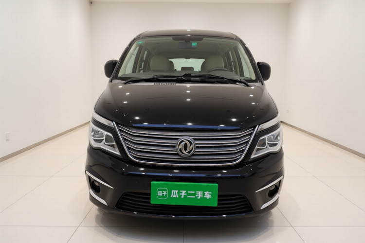 东风风行 菱智 2018款 M5L 1.6L 7座豪华型车身外观2