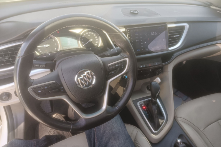 别克 英朗 2018款 15T 双离合精英型 国V中控内饰12