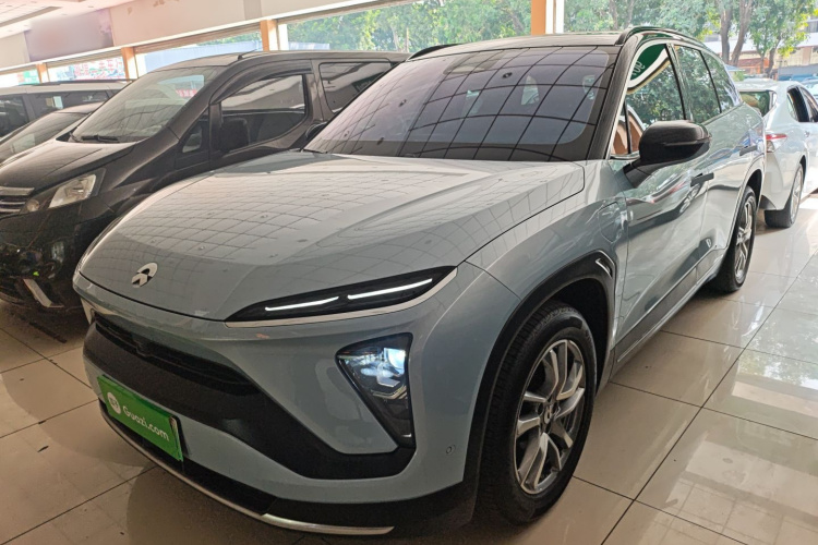 蔚来ES6 2020款 600KM 运动版车身外观1