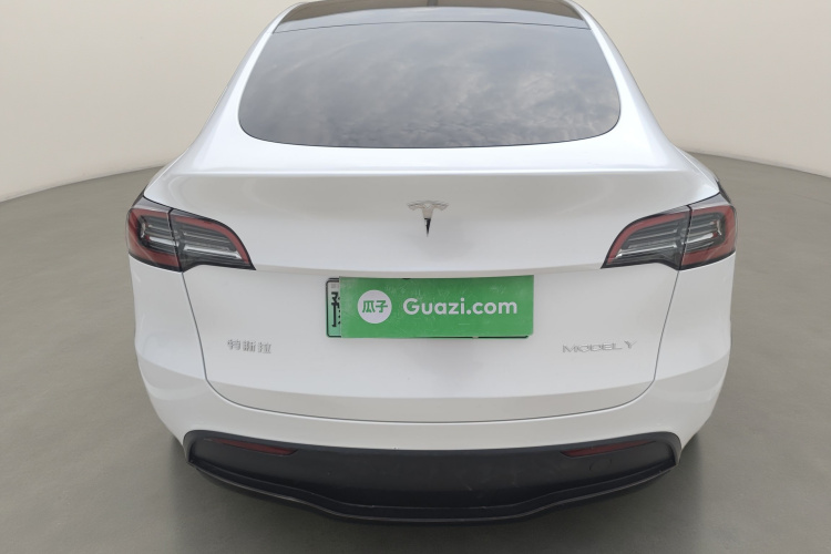 特斯拉 Model Y 2022款 改款 后轮驱动版车身外观6