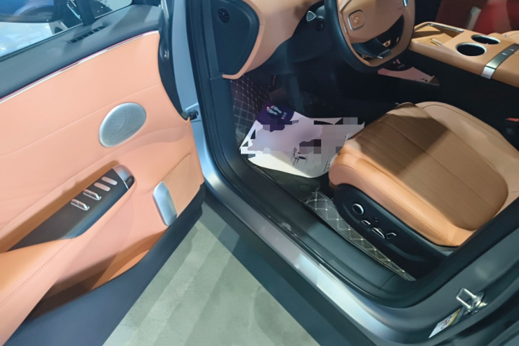 长安启源E07 2025款 纯电 四驱 90kWh Ultra高性能版中控内饰20