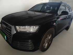 奥迪Q7 2016款 40 TFSI 舒适型