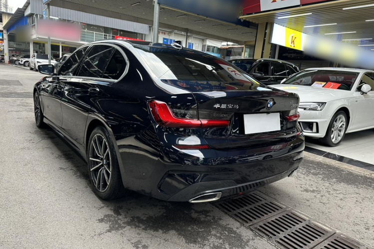 宝马3系 2020款 320Li M运动套装车身外观6004
