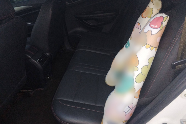 长安CS75 2016款 2.0L 手动豪华型 国V中控内饰7004