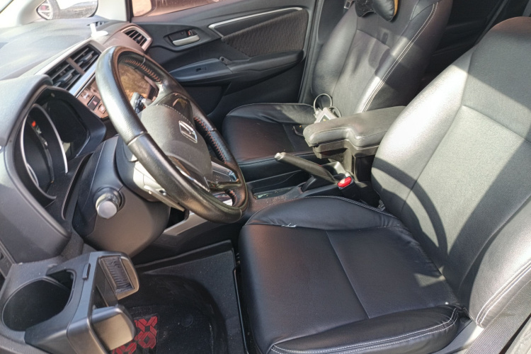 本田 飞度 2018款 1.5L CVT潮跑+版局部细节19