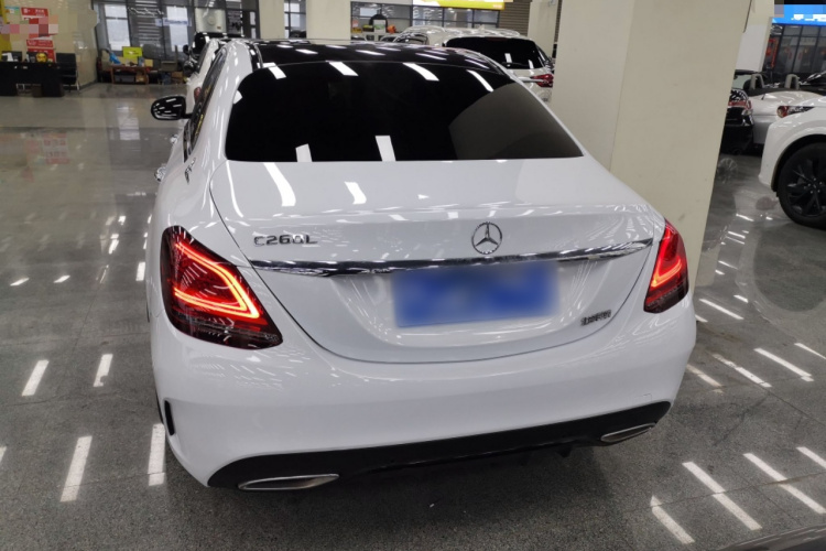 奔驰C级 2021款 C 260 L 运动星耀臻藏版车身外观6