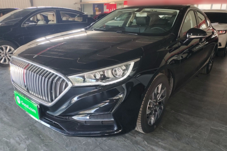 红旗H5 2022款 经典款 1.5T DCT旗悦版车身外观1