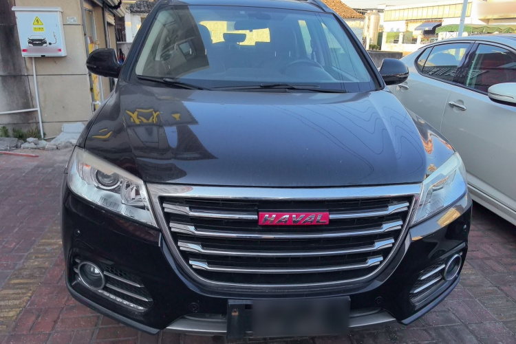 哈弗H6 2015款 运动版 1.5T 自动两驱豪华型车身外观2