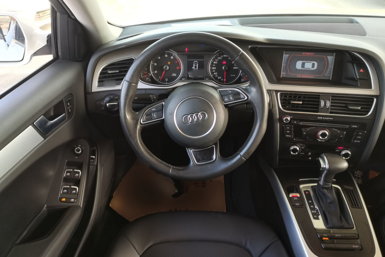 奥迪A4L 2015款 45 TFSI quattro个性运动型局部细节13