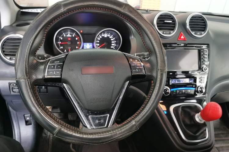 哈弗H6 2015款 升级版 1.5T 手动两驱精英型局部细节13