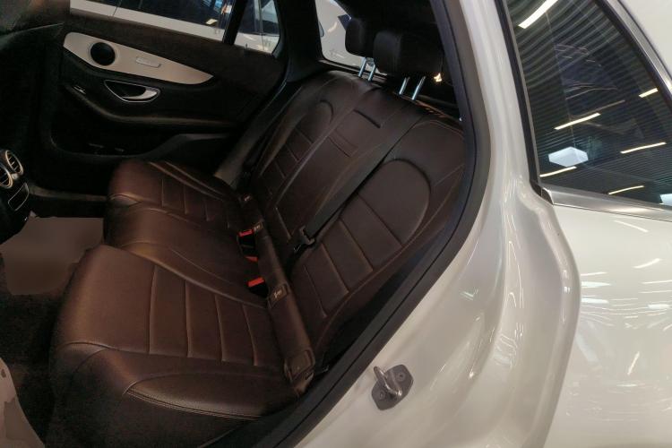 奔驰GLC 2020款 改款 GLC 260 L 4MATIC 动感型中控内饰7004