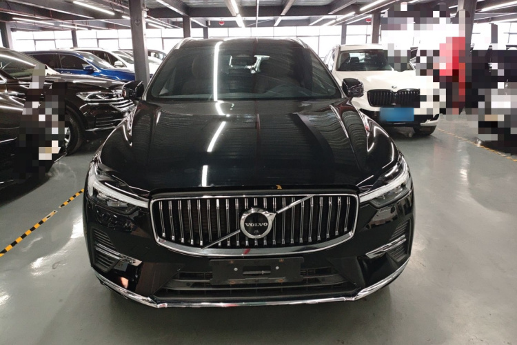 沃尔沃XC60新能源 2023款 T8 插电混动 长续航四驱智远豪华版车身外观6001
