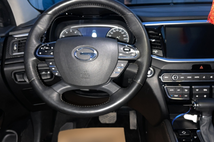 广汽传祺 传祺GS7 2019款 390T 两驱豪华智联型局部细节13