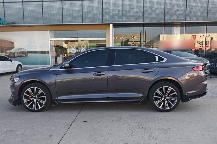 吉利汽车 星瑞 2025款 东方曜 2.0TD 望月版车身外观4