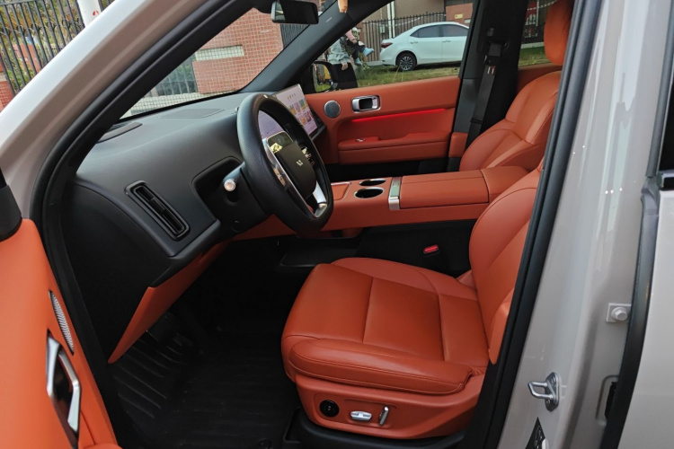 理想汽车 理想L6 2024款 Pro中控内饰19