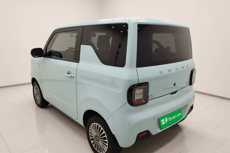 吉利银河 2023款 熊猫mini 200km 耐力熊车身外观5