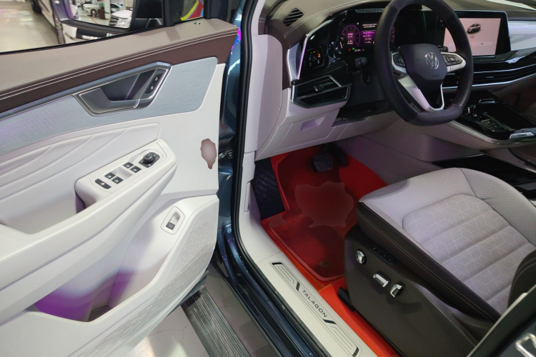 大众 揽境 2022款 380TSI 四驱豪华佳境版Pro 7座中控内饰20