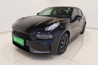 领克03 2022款 03+ 2.0TD 自动驭风版