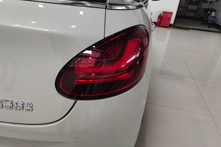 五菱汽车 五菱缤果 2025款 333km 悦享款车身外观9