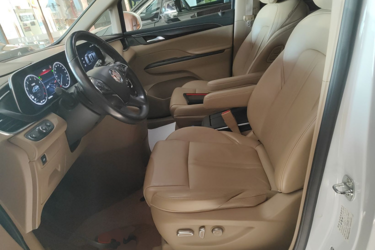 别克GL8 2021款 ES陆尊 653T 尊享型中控内饰19