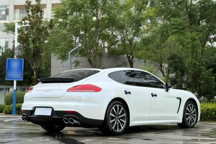保时捷 2016款 Panamera Edition 3.0T车身外观6008