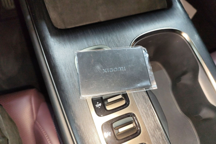 小米汽车 小米SU7 2024款 四驱超长续航高阶智驾Max版中控内饰7001