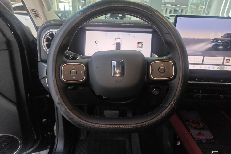 坦克300 2025款 2.0T 征服者局部细节13