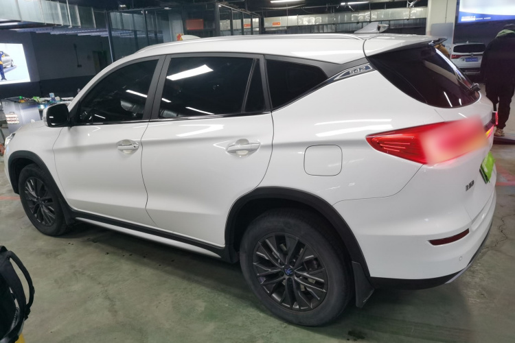 比亚迪 宋新能源 2019款 宋DM 1.5TID 智联锐动型车身外观6003