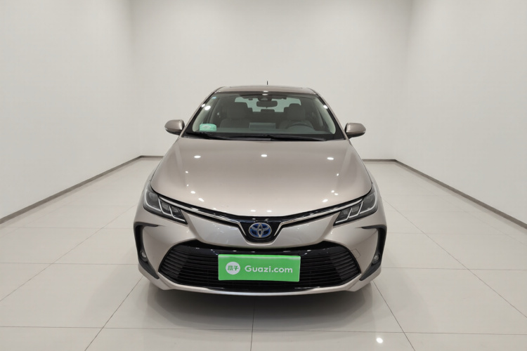 丰田 卡罗拉 2019款 双擎 1.8L E-CVT GL-i精英版车身外观2