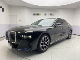 宝马7系 2023款 735Li M运动套装