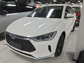 比亚迪e2 2021款 豪华型