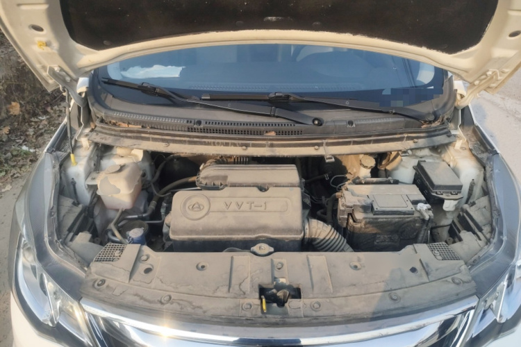 长安凯程 长安欧尚A600 2016款 1.5L 手动豪华型7座局部细节24