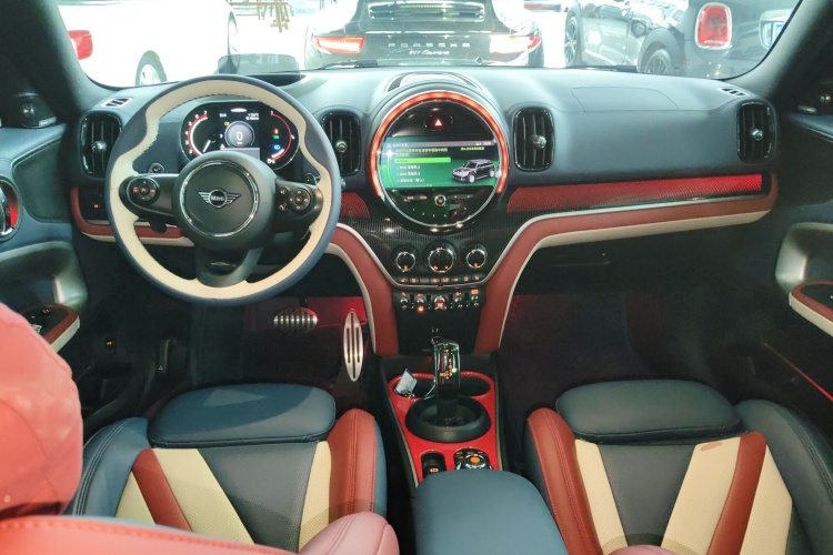 MINI JCW COUNTRYMAN 2021款 2.0T JOHN COOPER WORKS ALL-IN中控内饰12