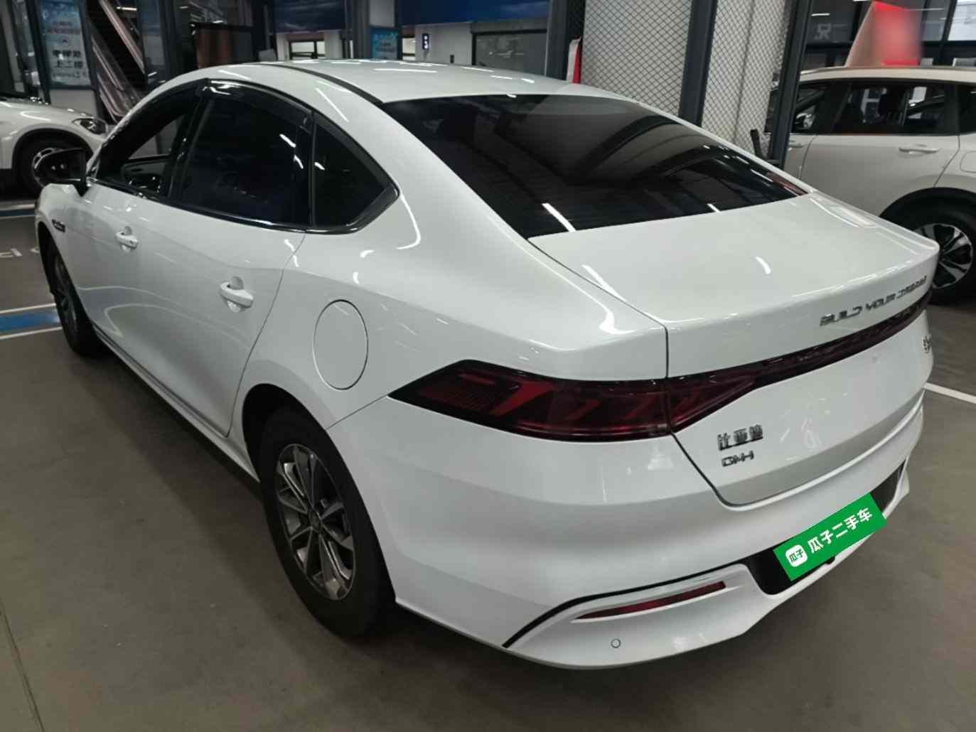 比亚迪 秦PLUS 2024款 荣耀版 DM-i 55KM领先型(3)