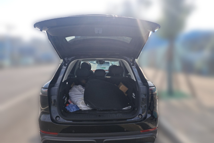 奇瑞 风云T9 2024款 120 长续航版舒适型 5座 三元锂中控内饰23