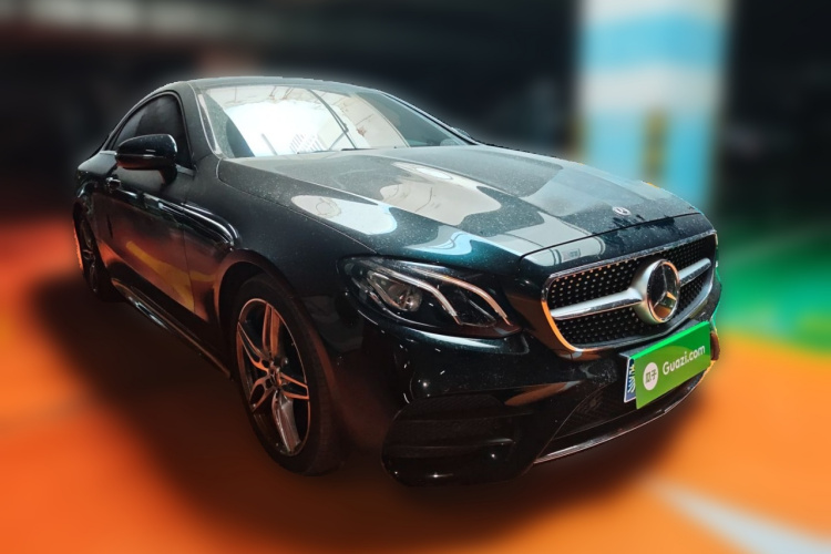 奔驰E级(进口) 2019款 E 200 4MATIC 轿跑车车身外观3