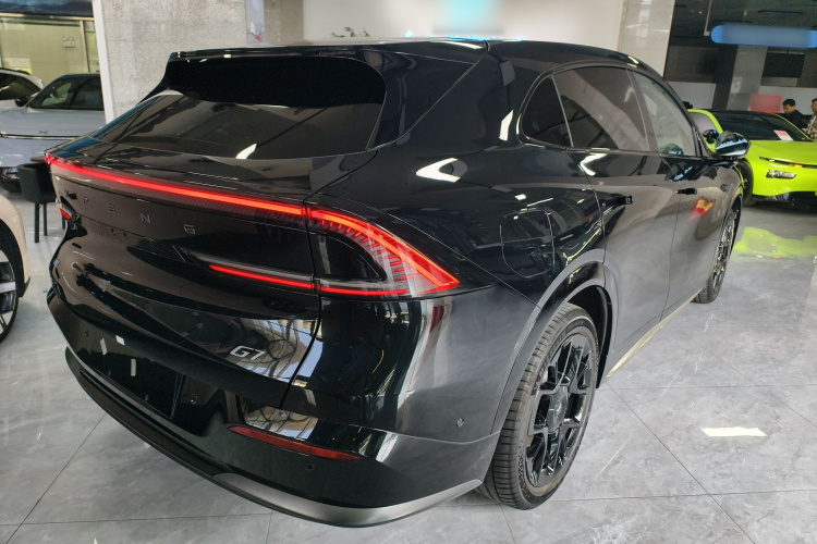 小鹏G7 2025款 702 超长续航 Max车身外观7