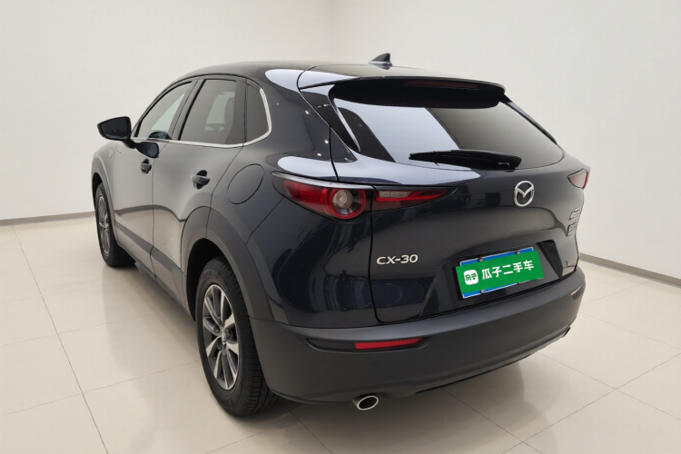 马自达CX-30 2020款 2.0L 手动尚悦型车身外观5
