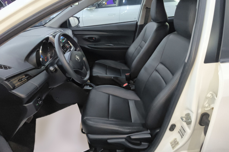 丰田 威驰 2017款 1.5L CVT创行版局部细节19