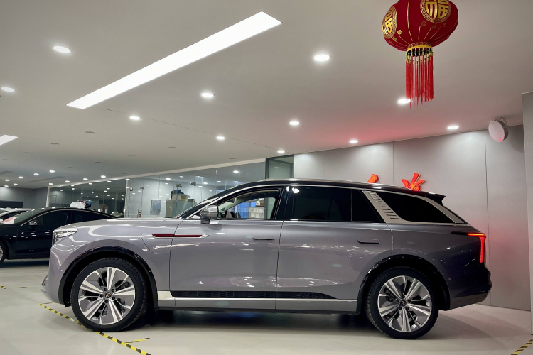 红旗E-HS9 2024款 660km 旗畅版 六座车身外观6003